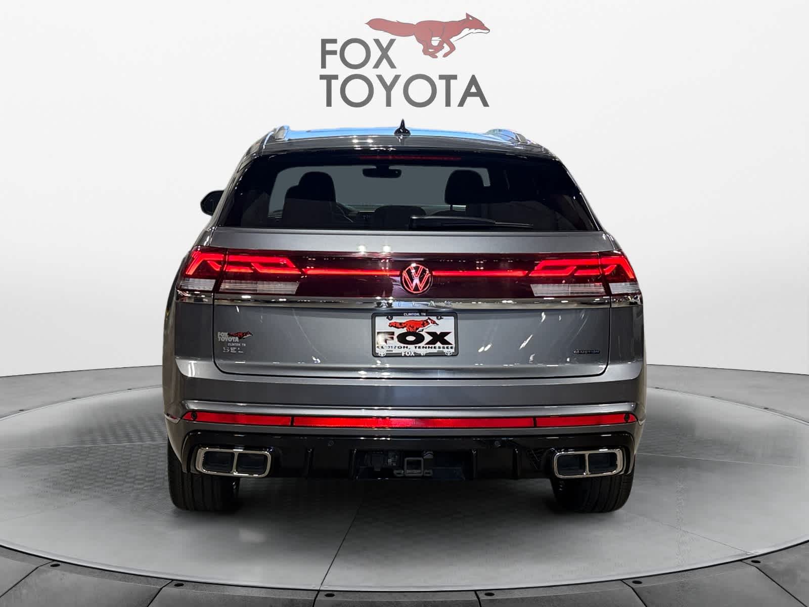 2024 Volkswagen Atlas Cross Sport 2.0T SEL Premium R-Line