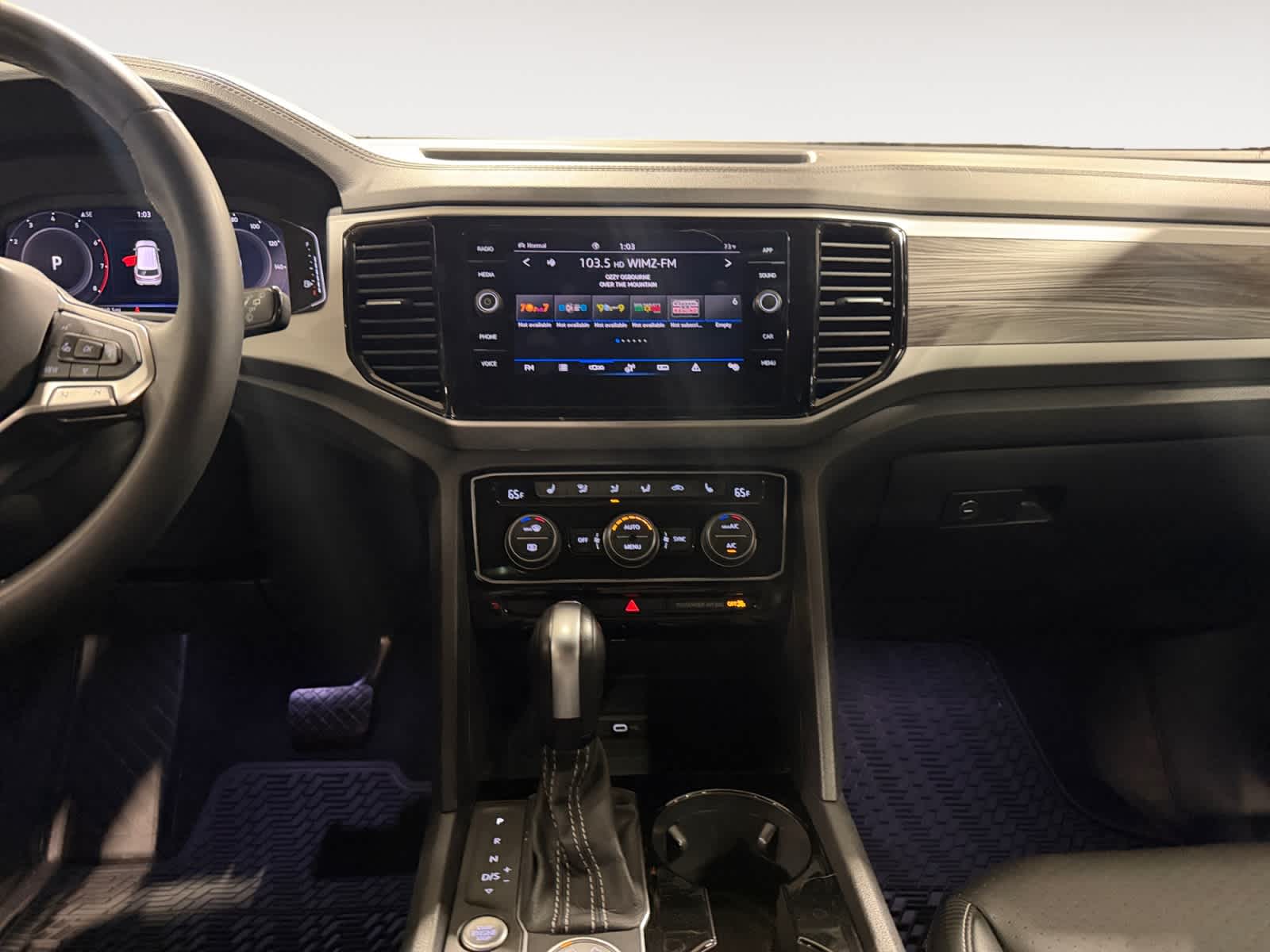2022 Volkswagen Atlas Cross Sport 2.0T SE w/Technology