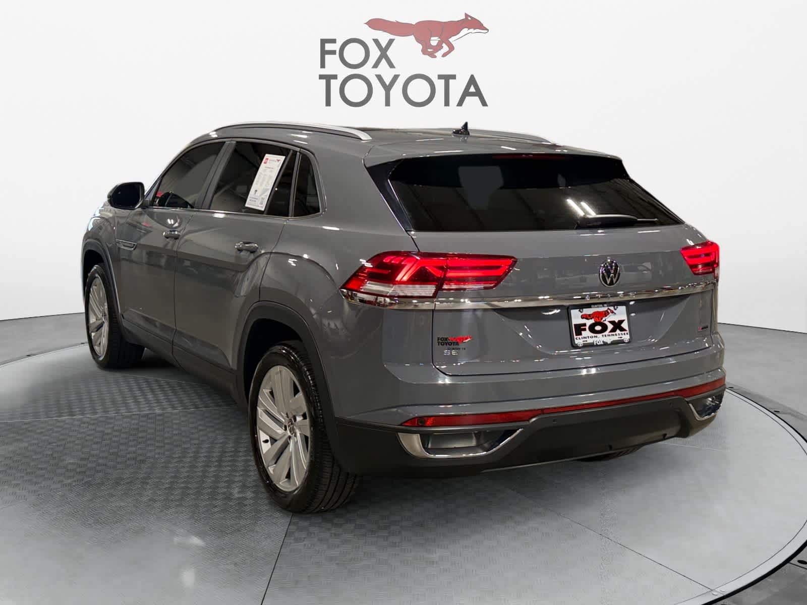 2022 Volkswagen Atlas Cross Sport 2.0T SE w/Technology