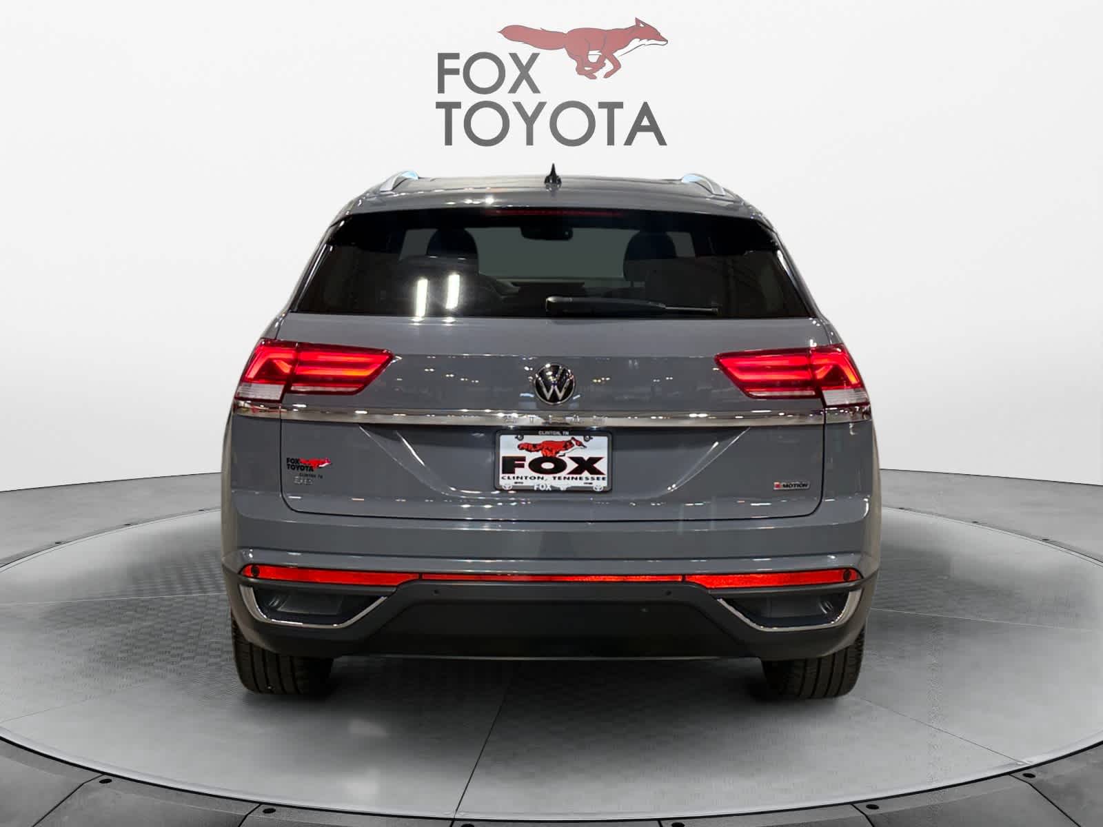 2022 Volkswagen Atlas Cross Sport 2.0T SE w/Technology