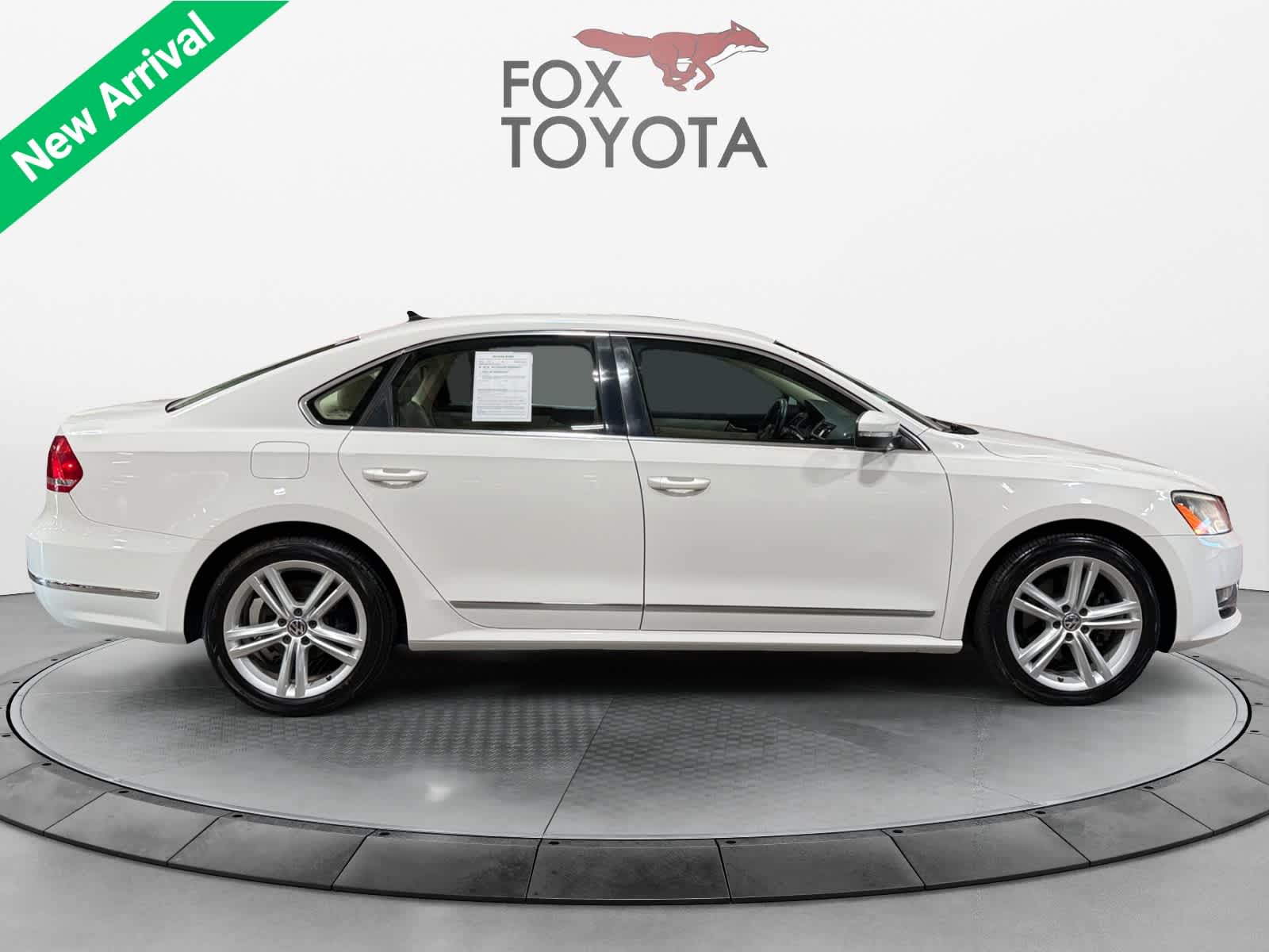 2013 Volkswagen Passat TDI SE w/Sunroof
