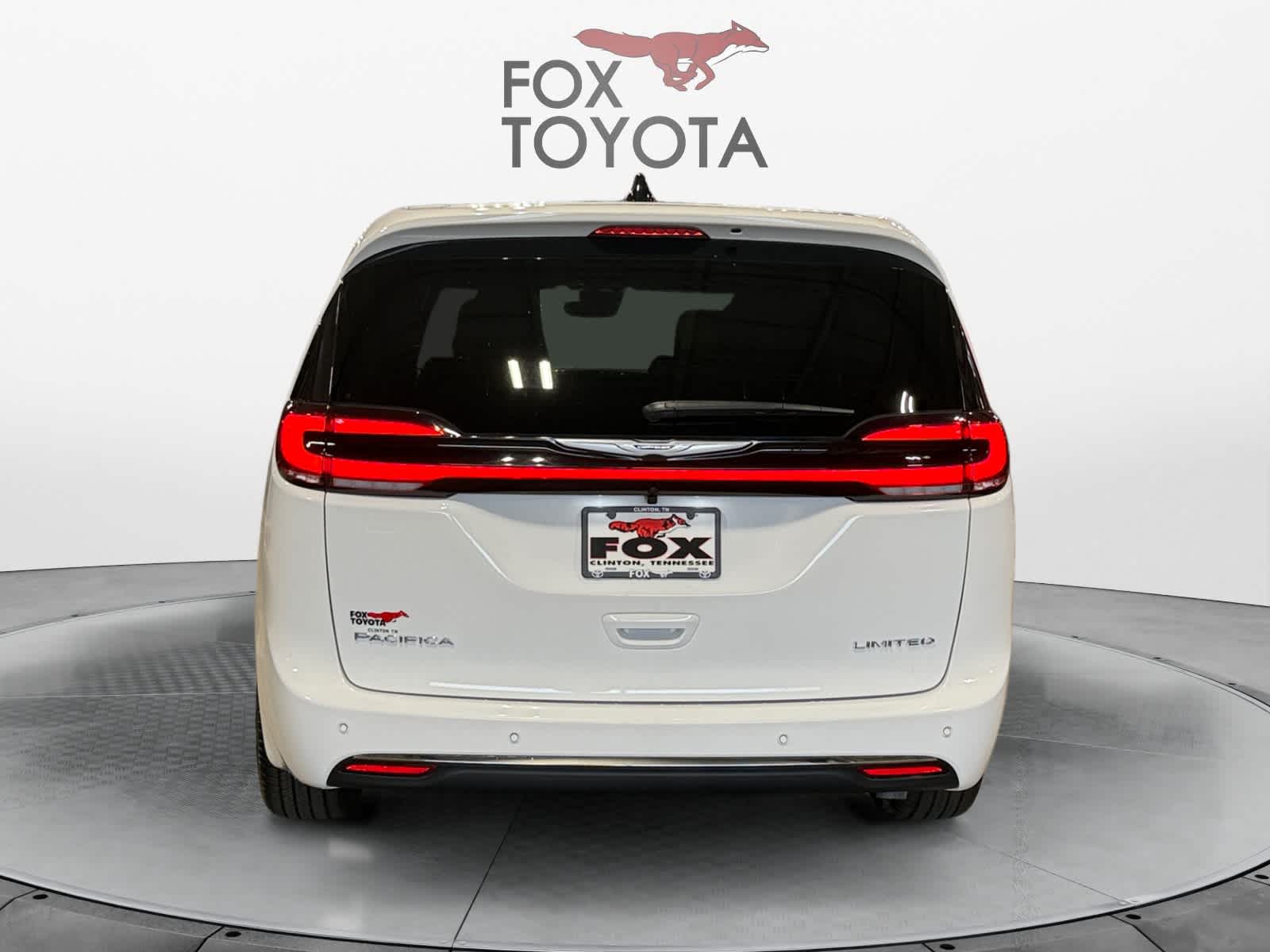 2026 Chrysler Pacifica Limited