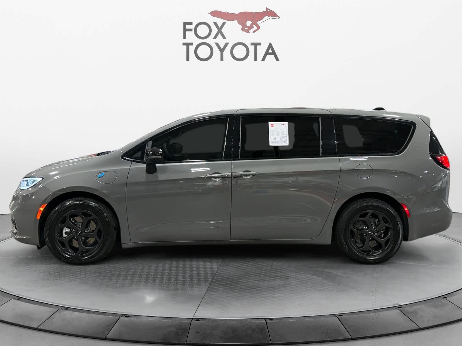 2023 Chrysler Pacifica Hybrid Limited