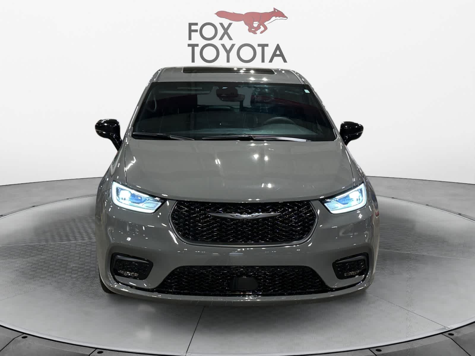 2023 Chrysler Pacifica Hybrid Limited