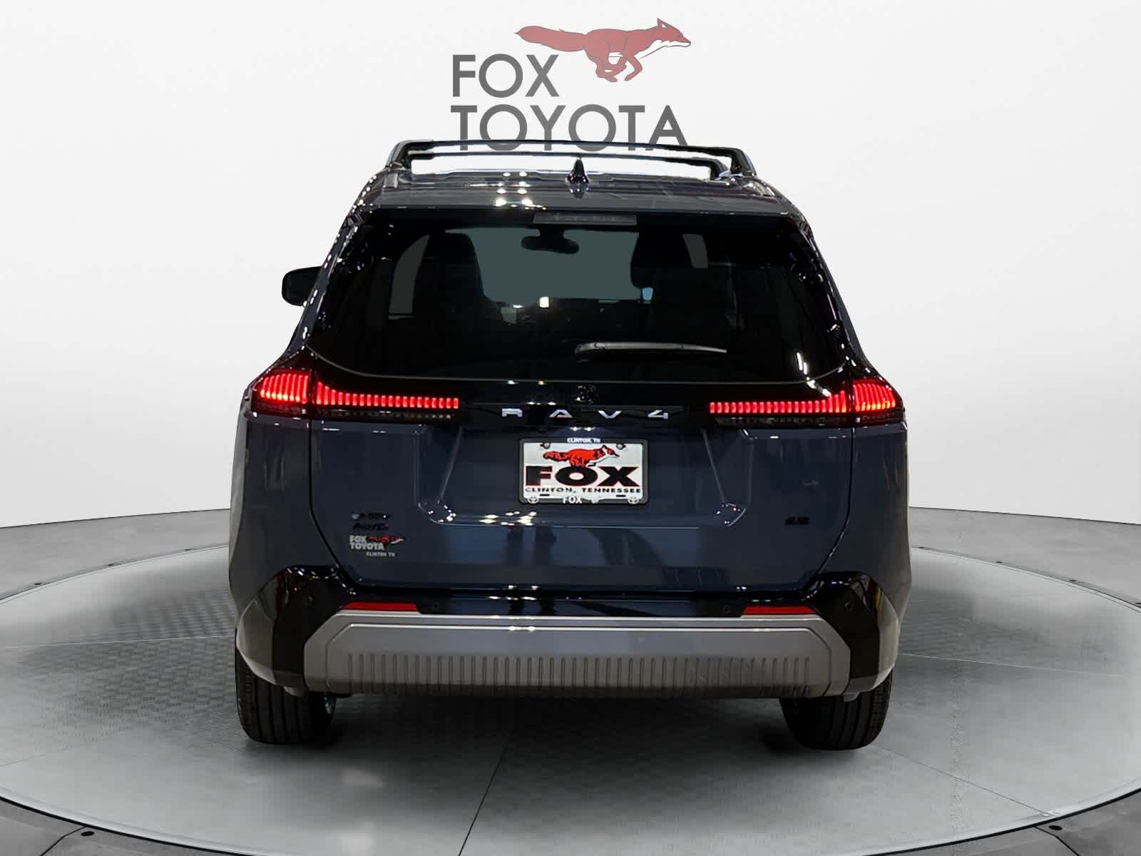 2026 Toyota RAV4 SE