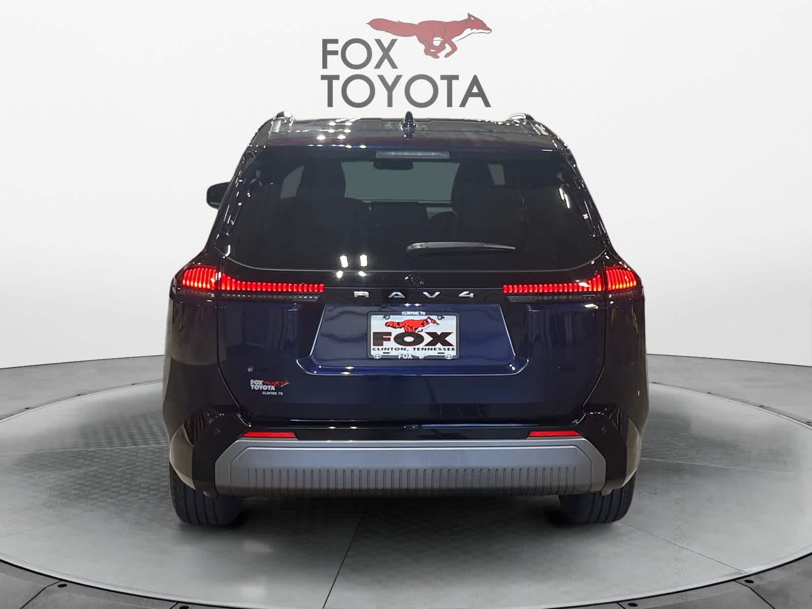 2026 Toyota RAV4 SE