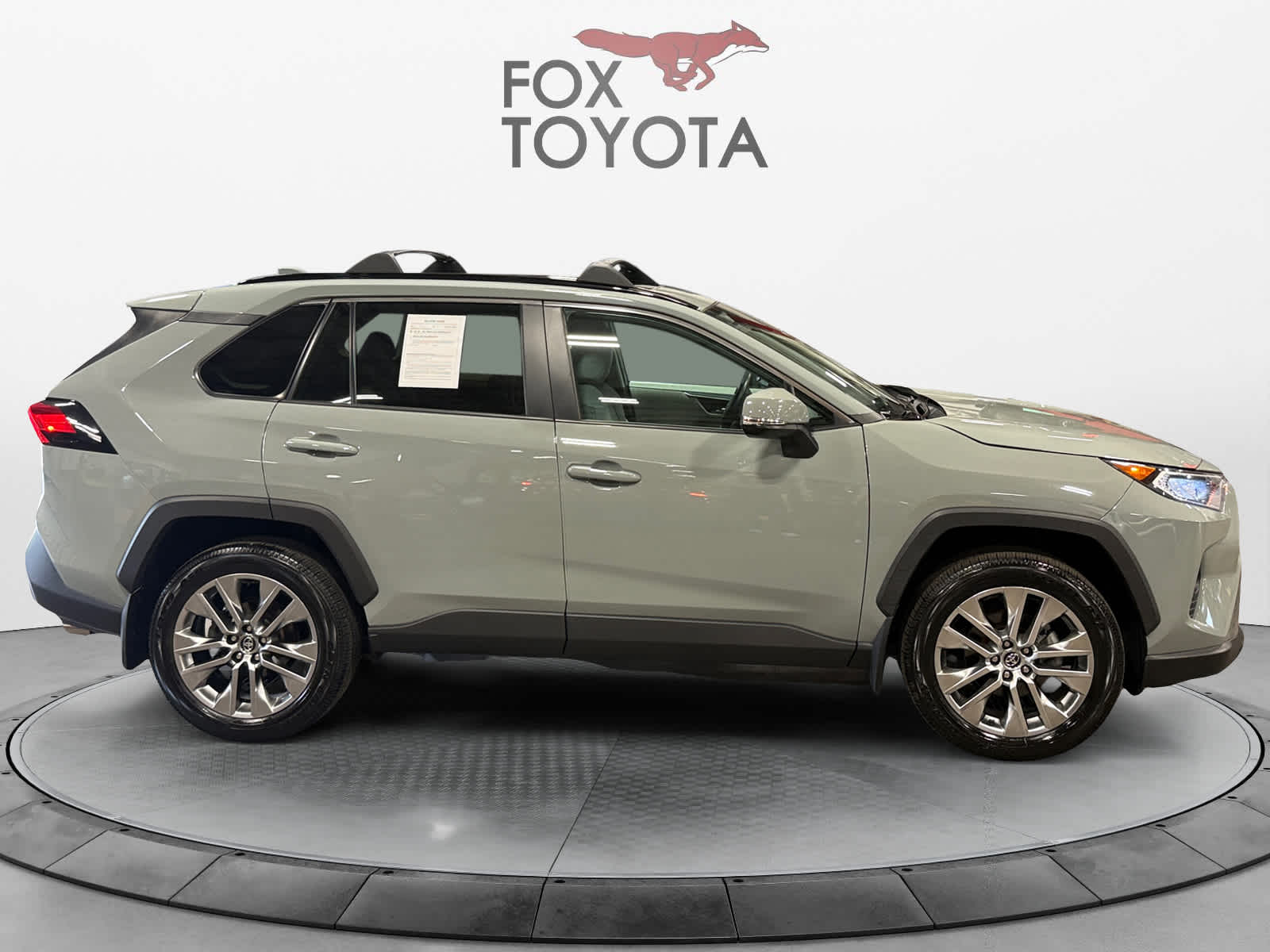 2020 Toyota RAV4 XLE Premium