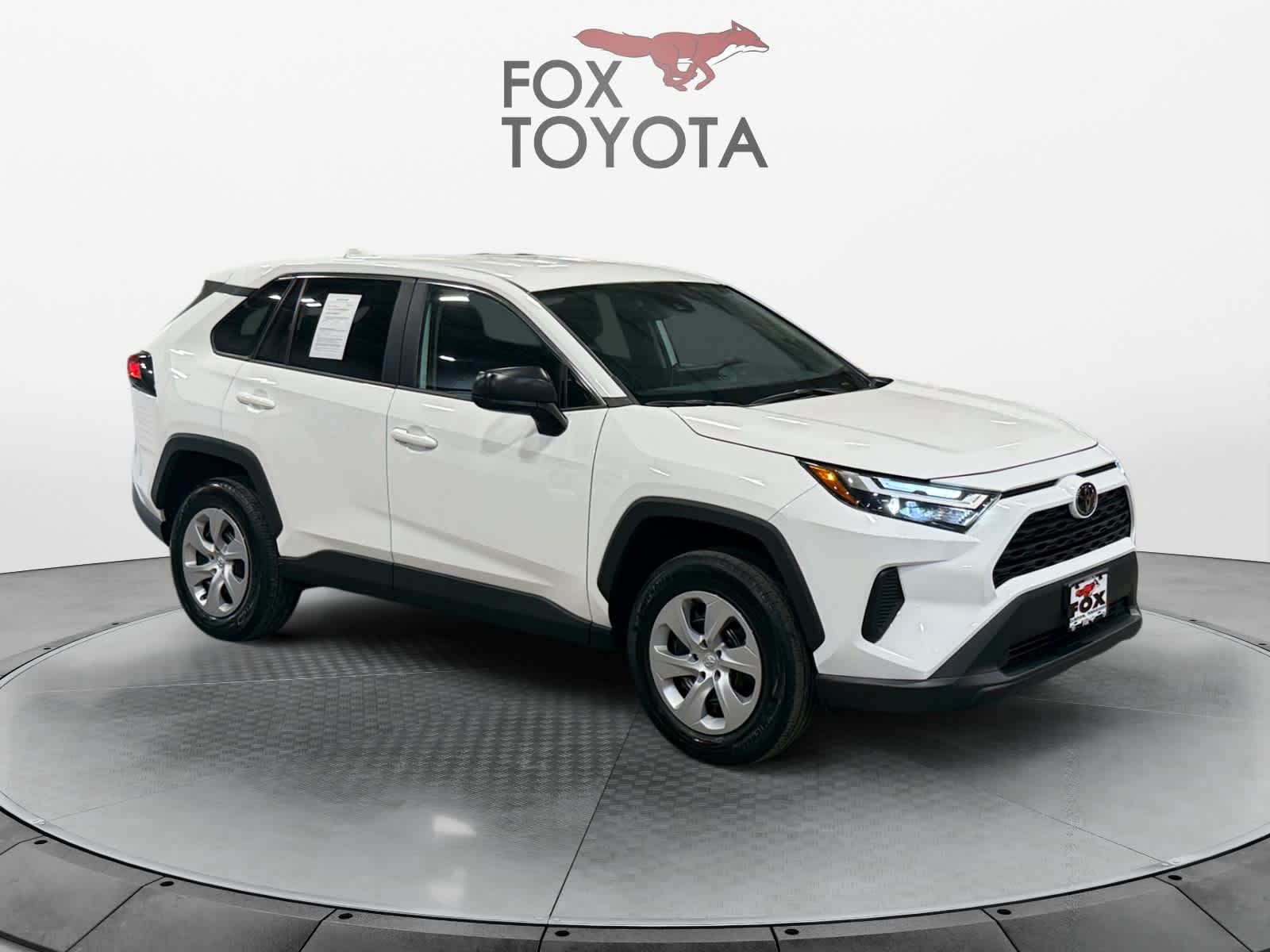 2025 Toyota RAV4 LE