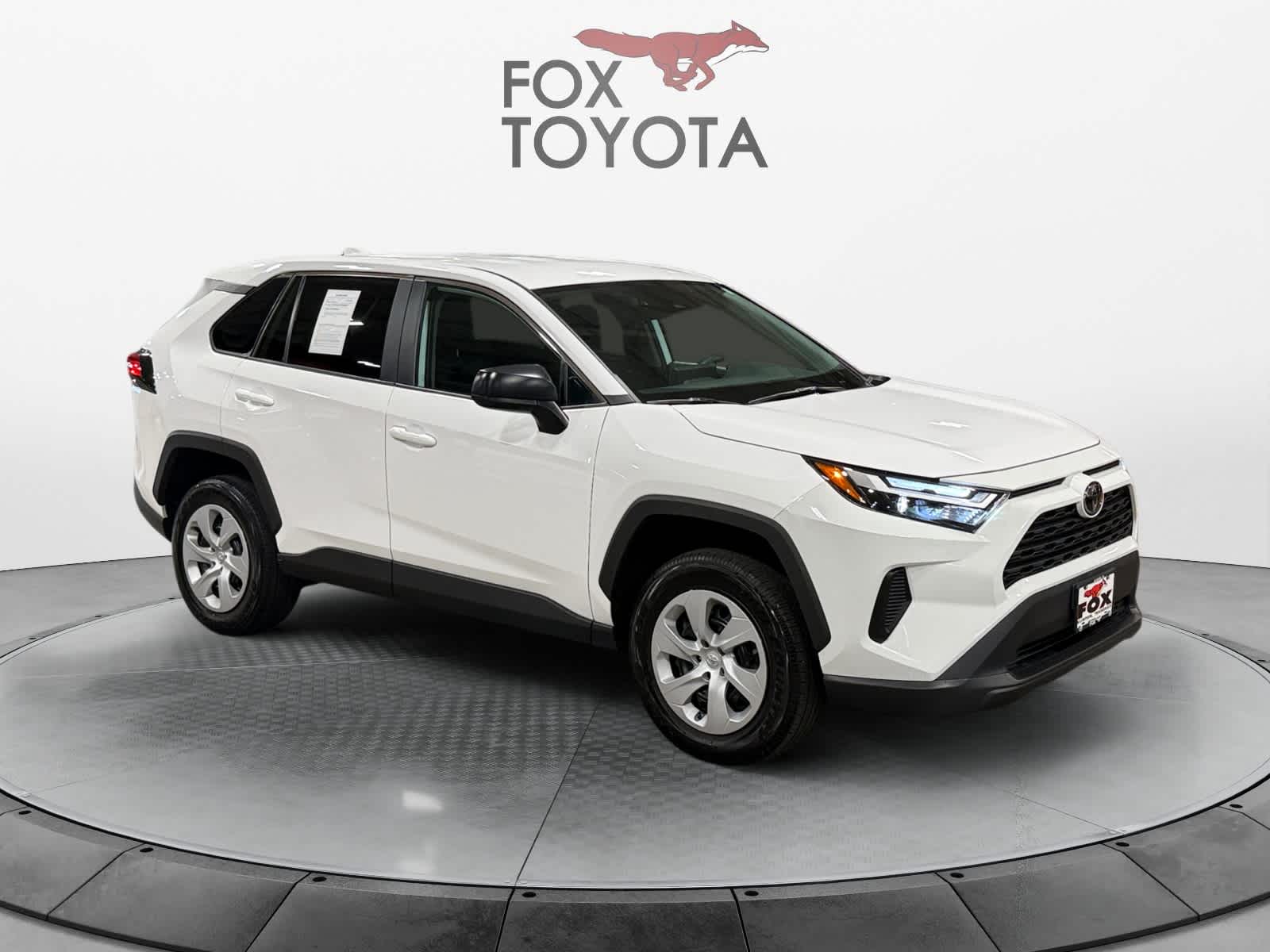 2025 Toyota RAV4 LE