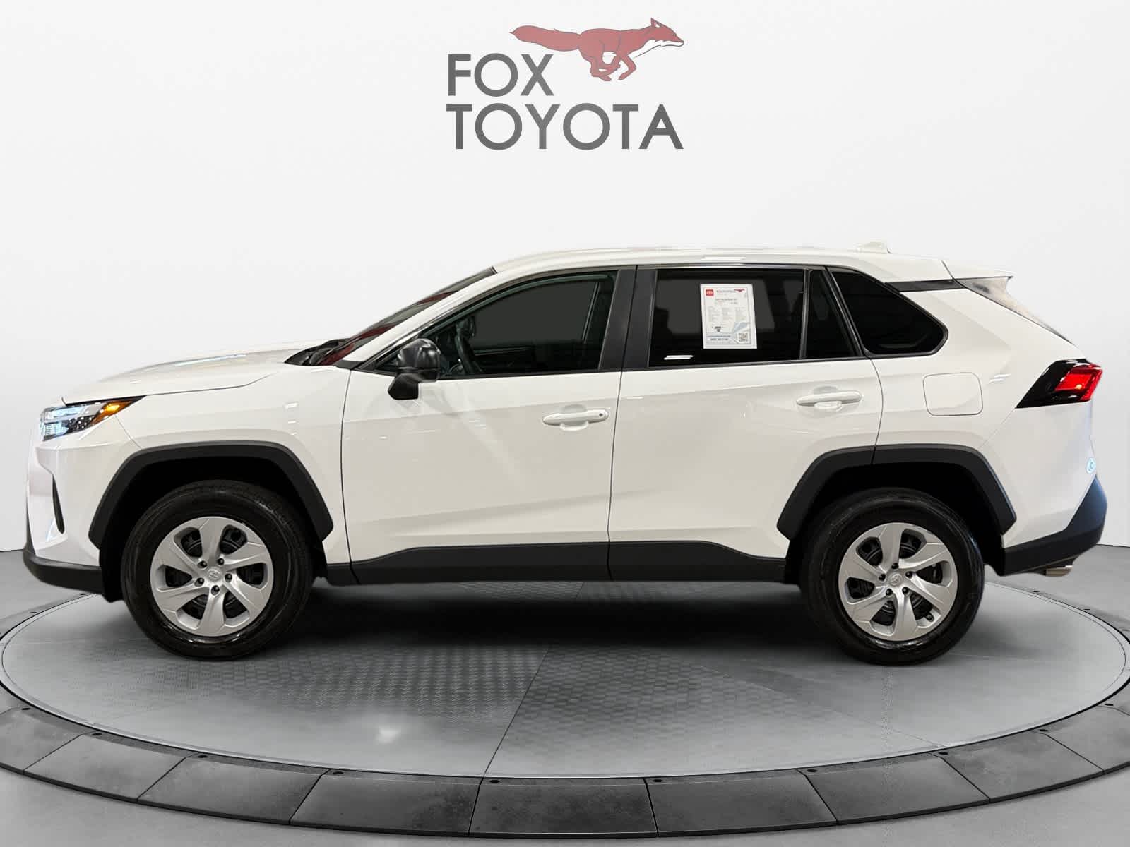 2024 Toyota RAV4 LE