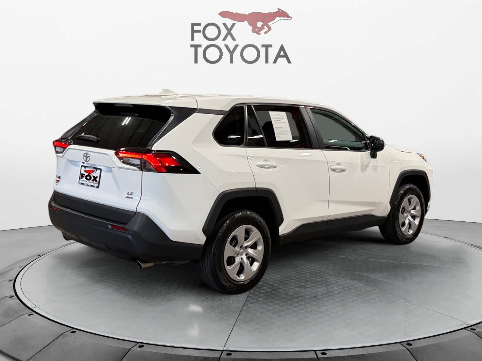2024 Toyota RAV4 LE