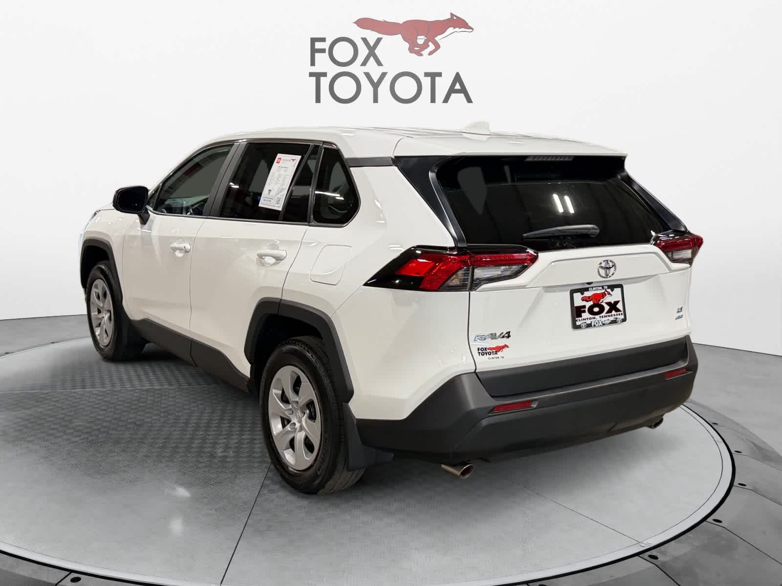 2025 Toyota RAV4 LE