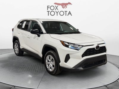 2025 Toyota RAV4 LE