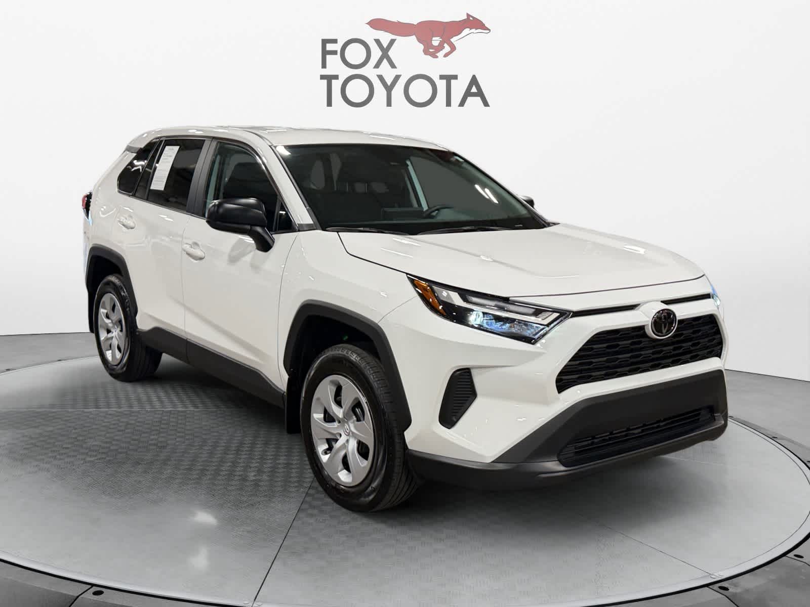 2025 Toyota RAV4 LE