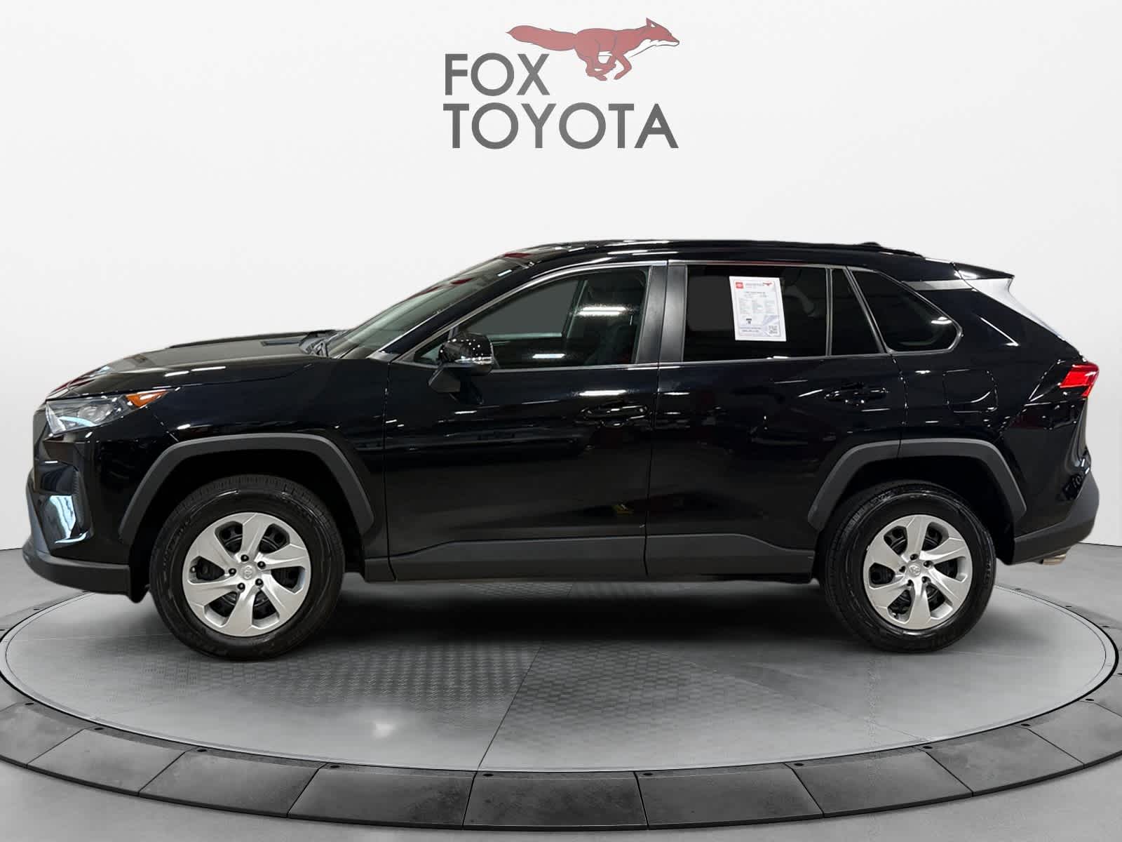 2020 Toyota RAV4 LE