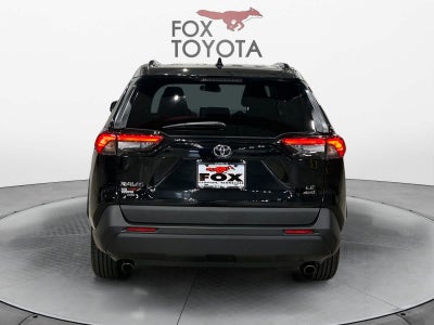 2020 Toyota RAV4 LE