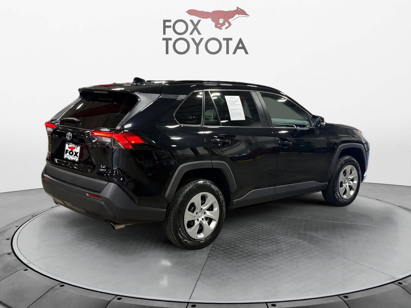 2020 Toyota RAV4 LE