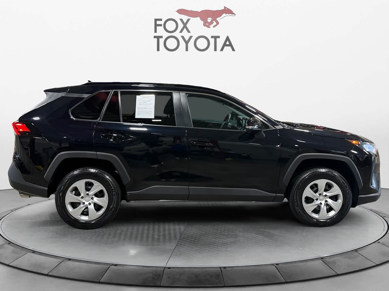 2020 Toyota RAV4 LE