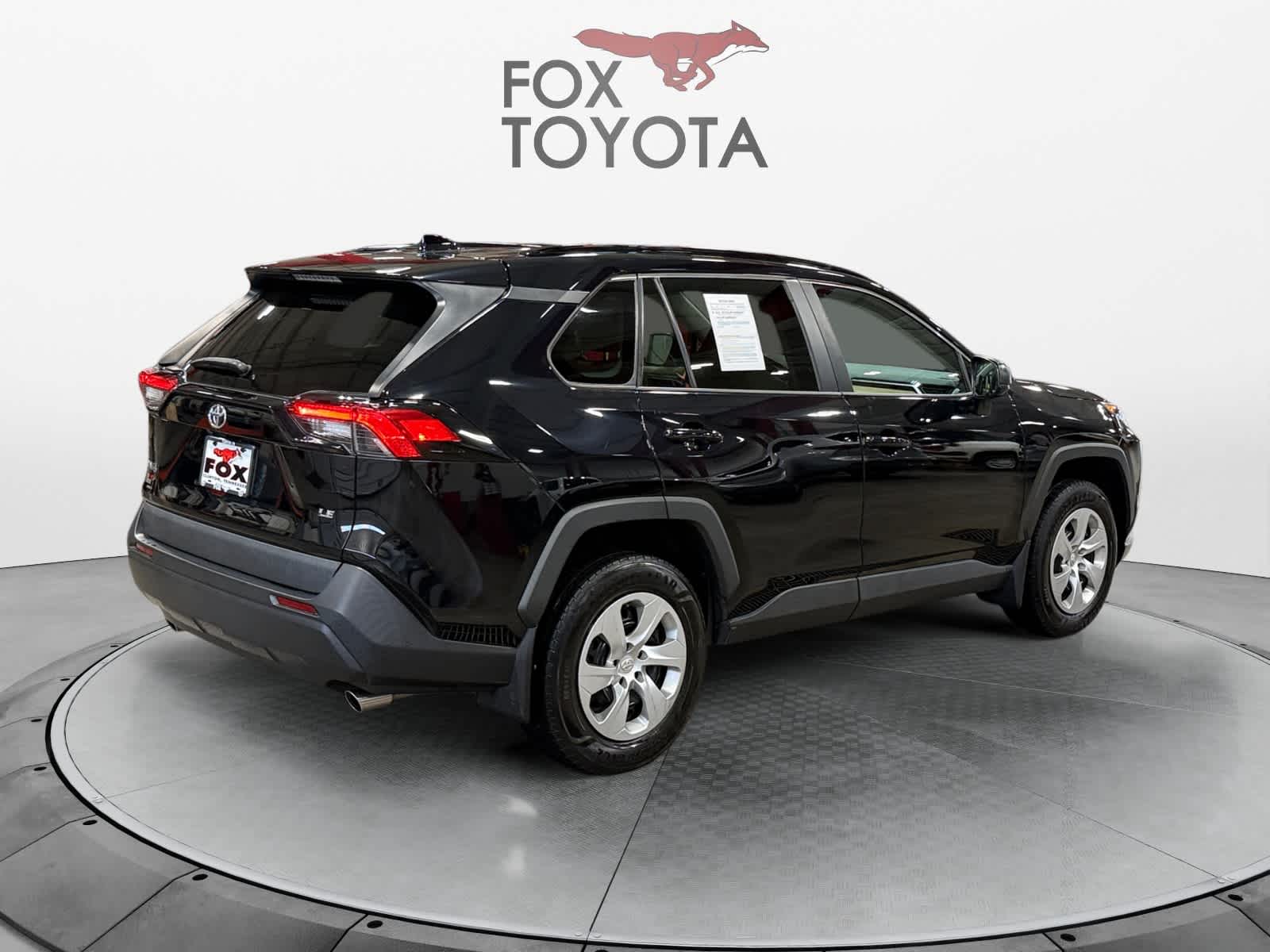 2020 Toyota RAV4 LE