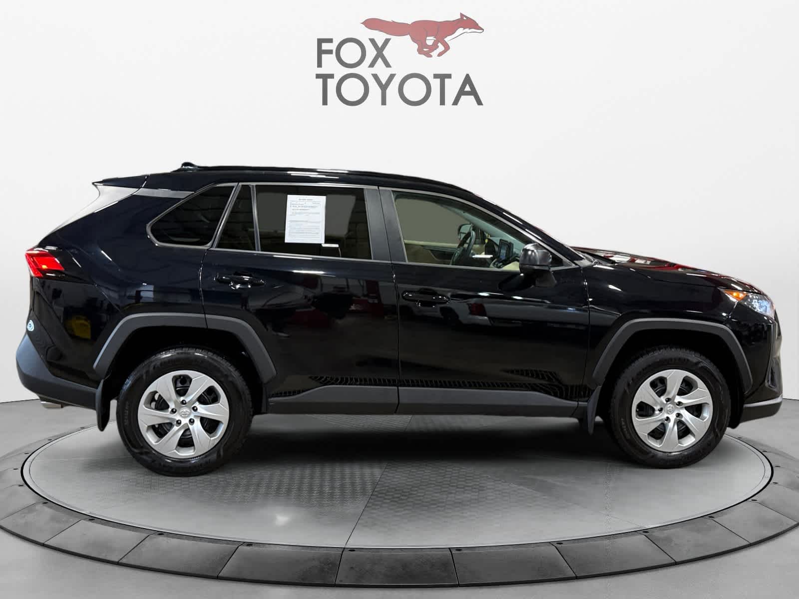 2020 Toyota RAV4 LE