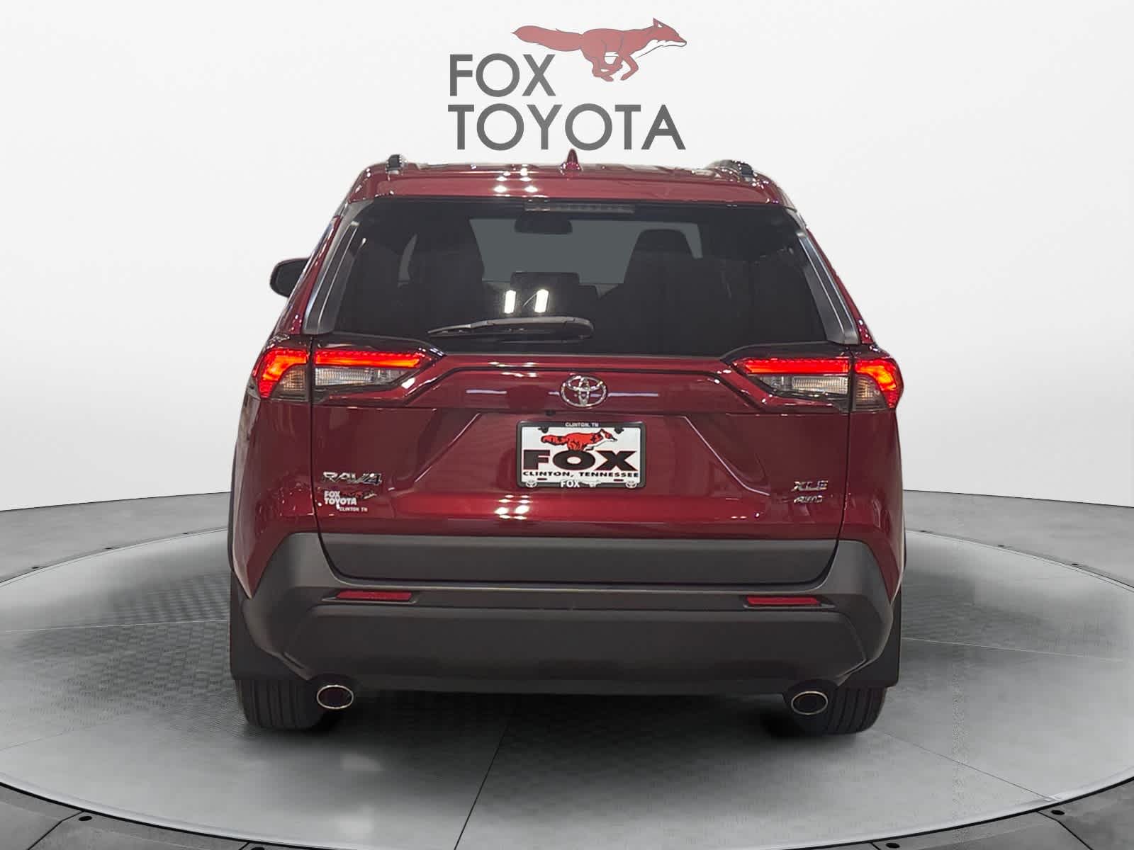 2022 Toyota RAV4 XLE