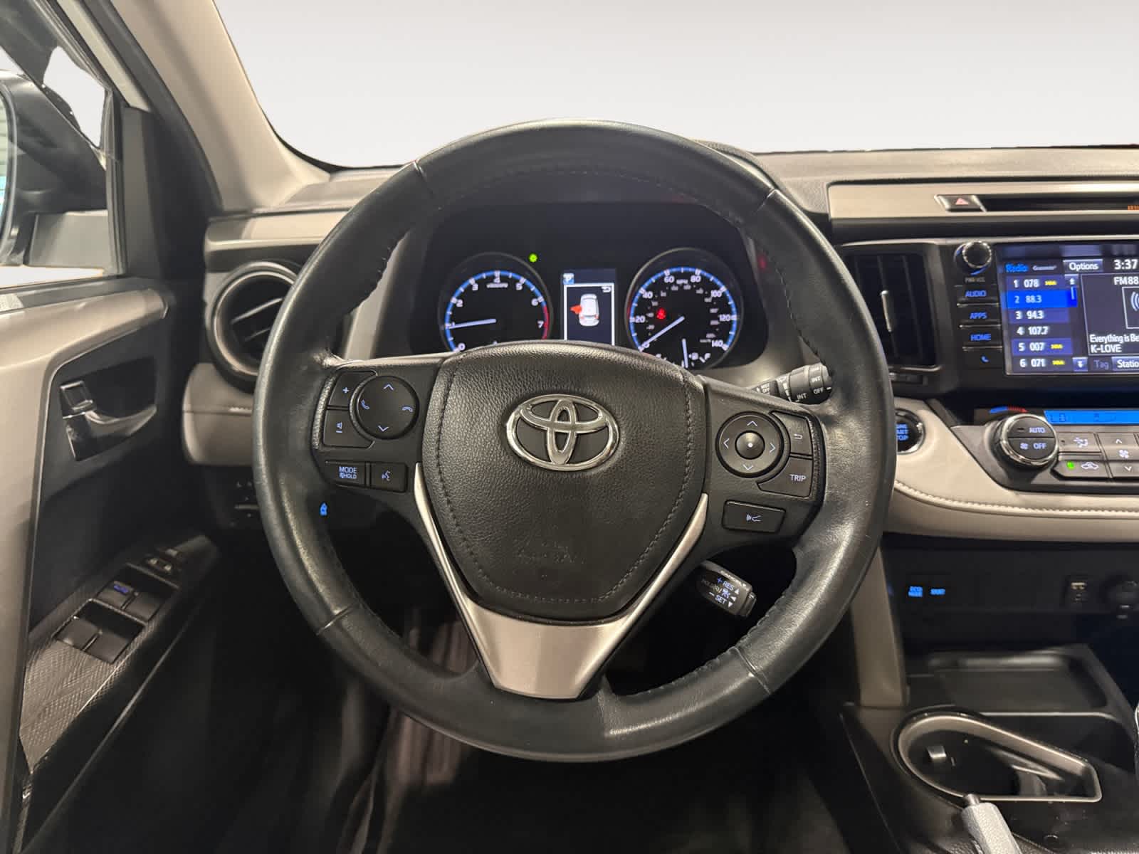 2018 Toyota RAV4 Adventure