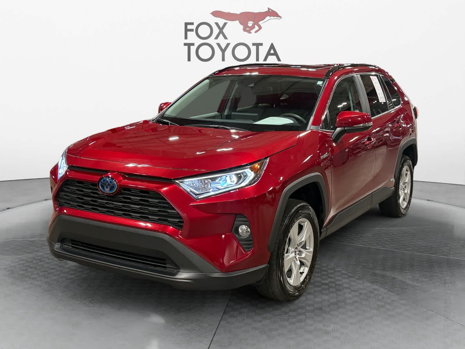 2020 Toyota RAV4 Hybrid XLE