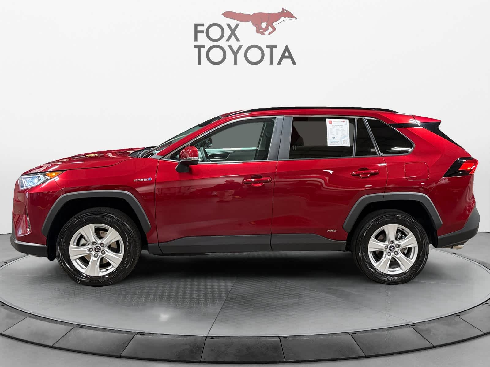 2020 Toyota RAV4 Hybrid XLE