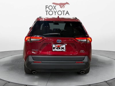 2020 Toyota RAV4 Hybrid XLE