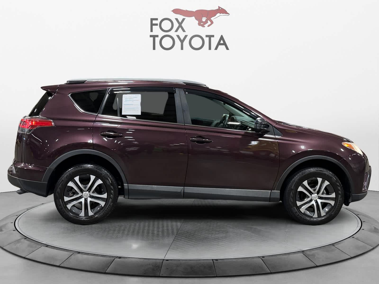 2017 Toyota RAV4 LE