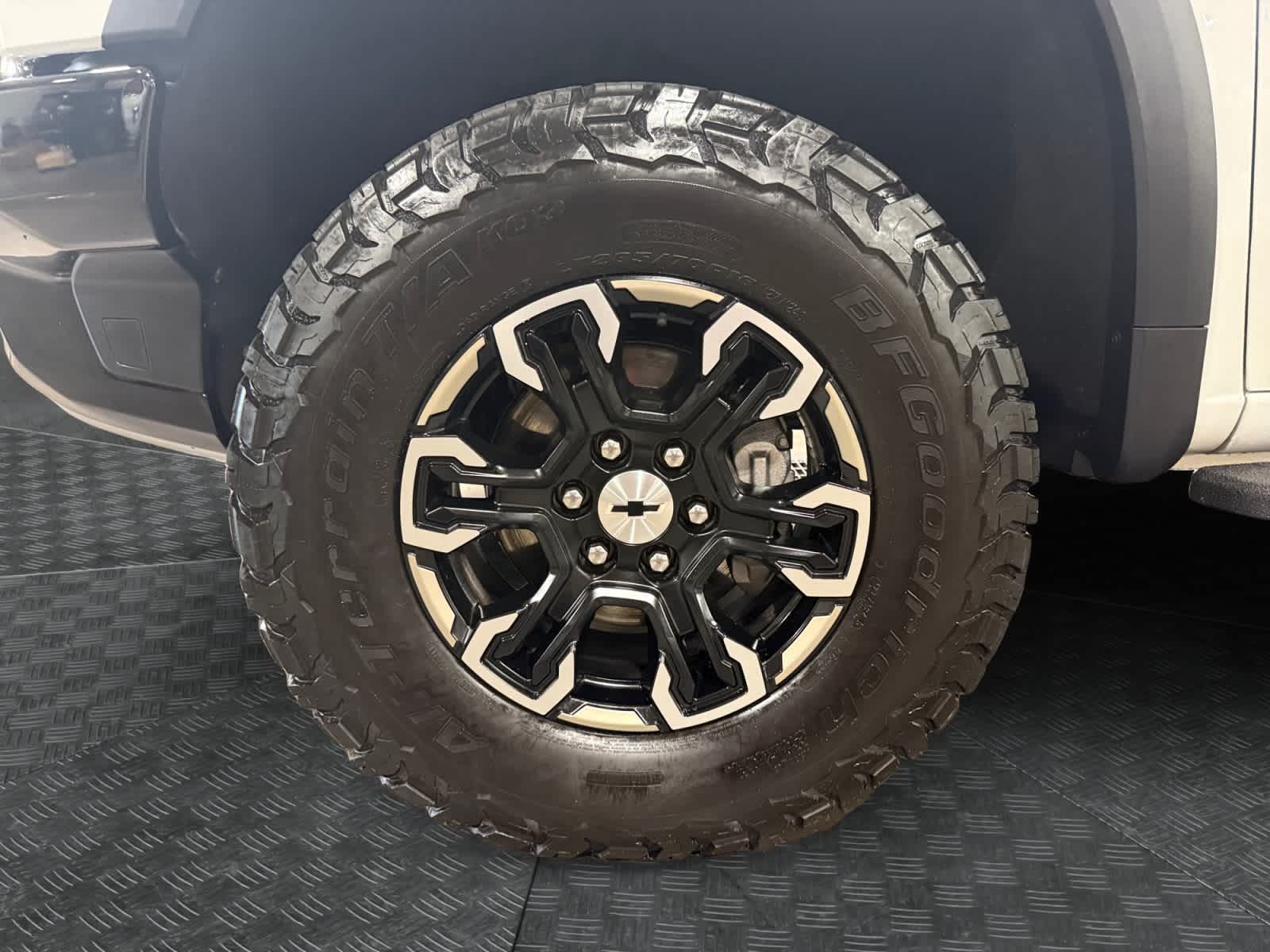 2025 Chevrolet Silverado 1500 ZR2