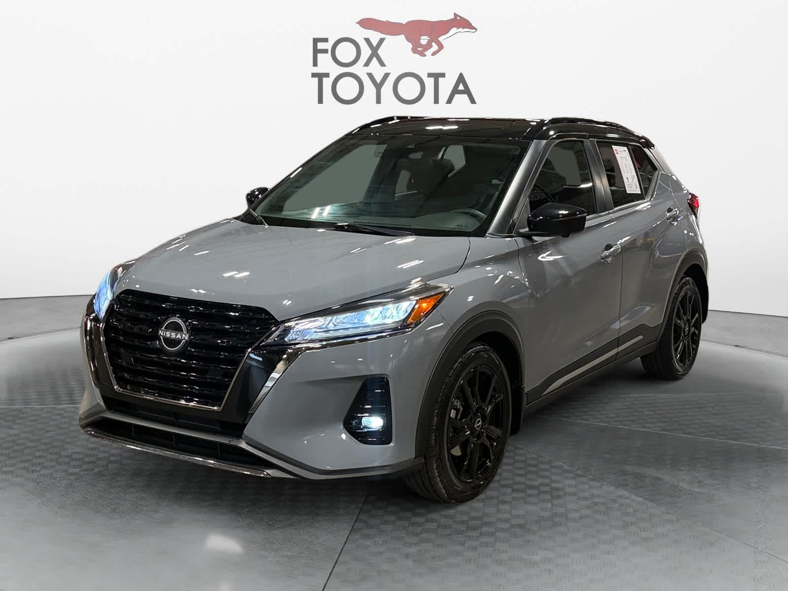 2023 Nissan Kicks SR