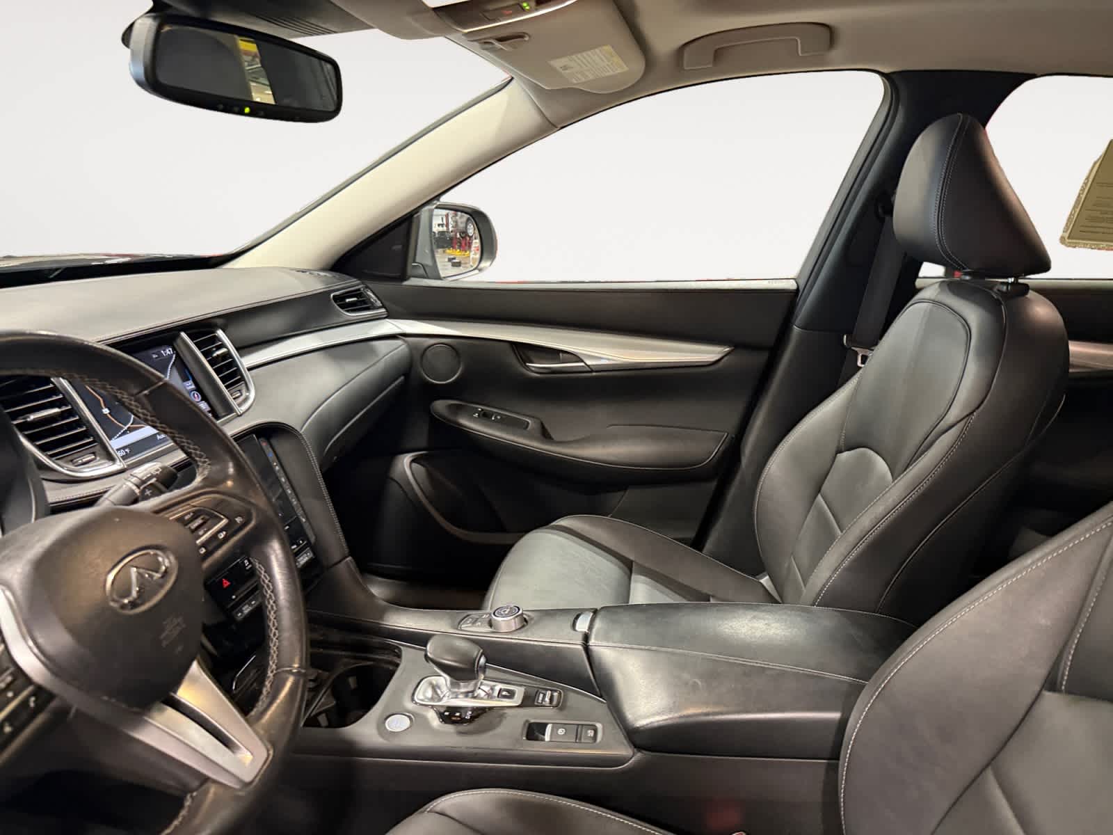2020 INFINITI QX50 LUXE