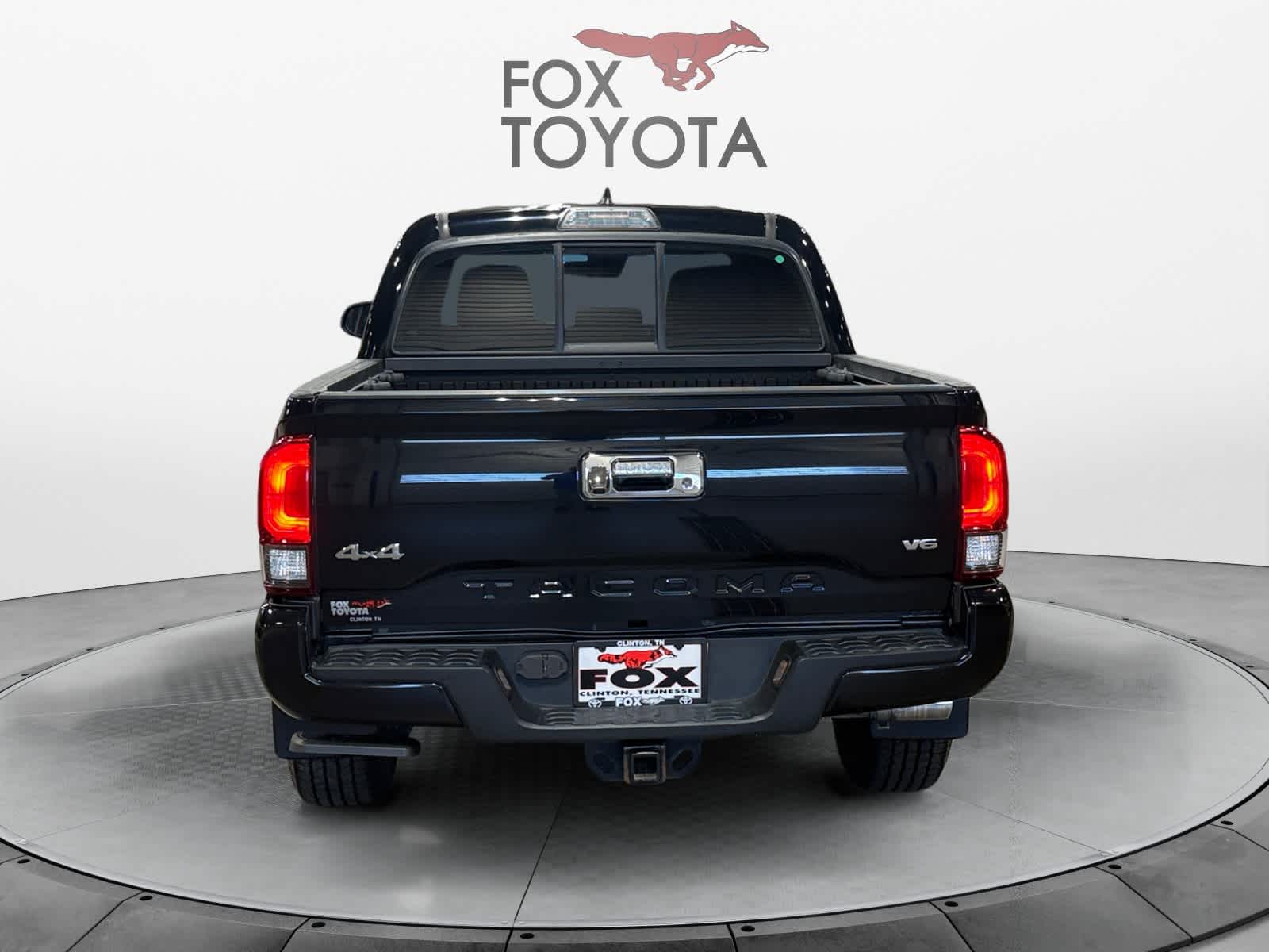 2018 Toyota Tacoma SR