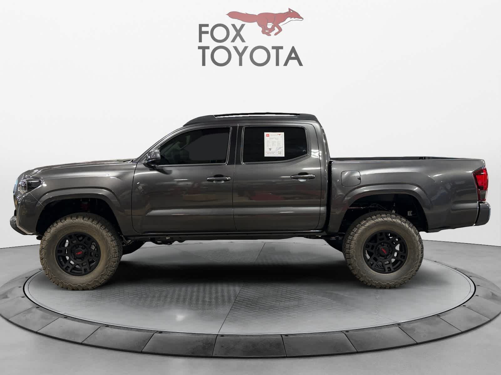 2018 Toyota Tacoma SR