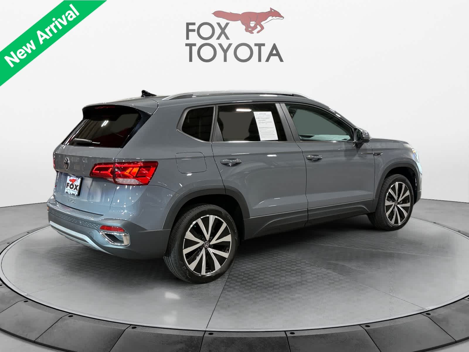 2024 Volkswagen Taos SE
