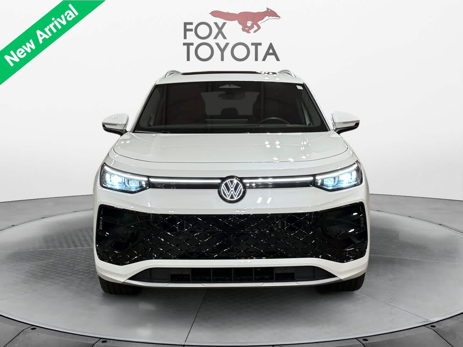 2025 Volkswagen Tiguan SEL R-Line