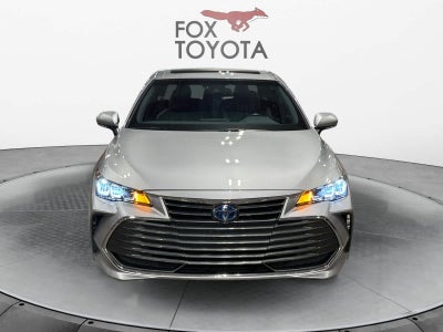 2020 Toyota Avalon Hybrid XLE