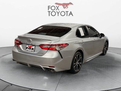 2018 Toyota Camry SE