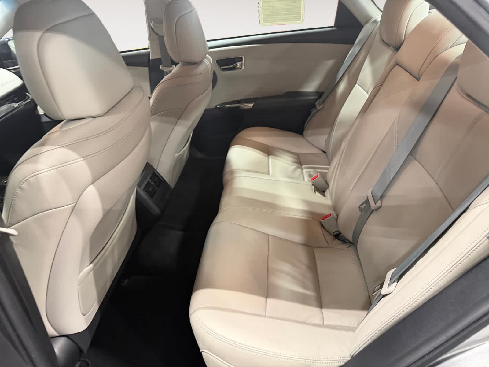 2016 Toyota Avalon XLE