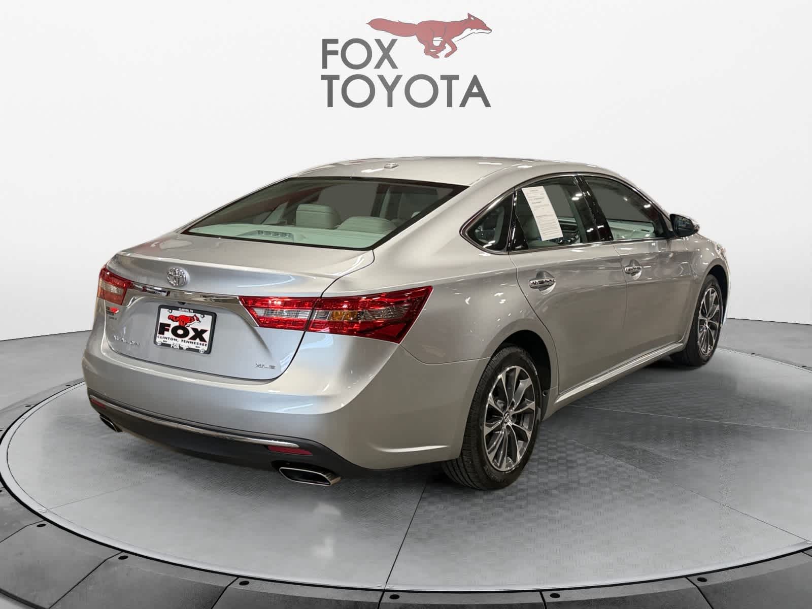 2016 Toyota Avalon XLE