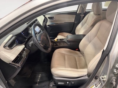 2016 Toyota Avalon XLE