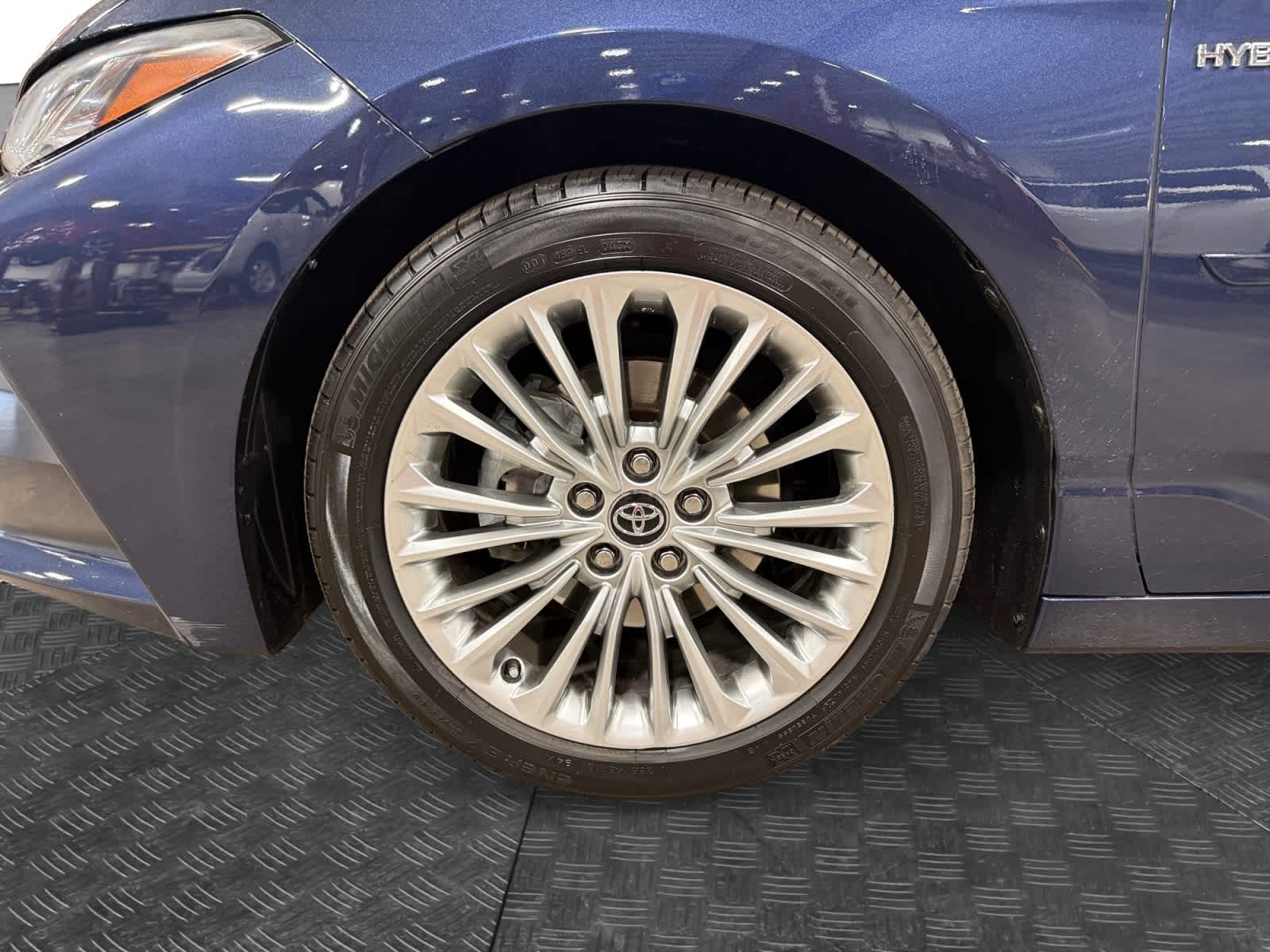 2020 Toyota Avalon Hybrid Limited