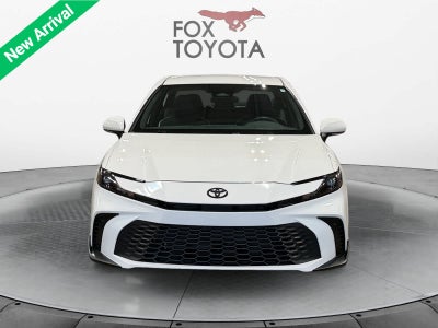 2025 Toyota Camry SE