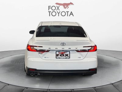2025 Toyota Camry SE