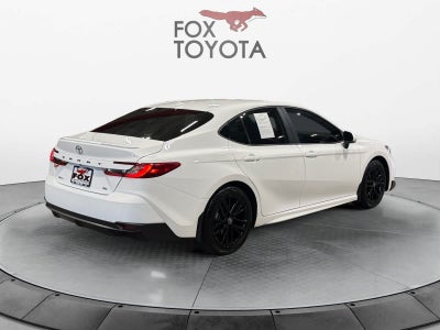 2025 Toyota Camry SE