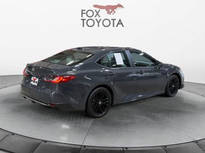2025 Toyota Camry SE