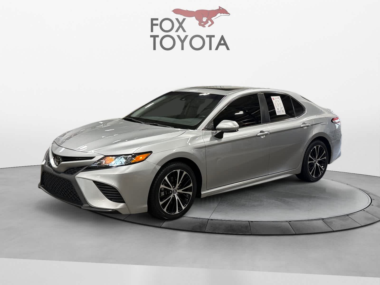 2020 Toyota Camry SE