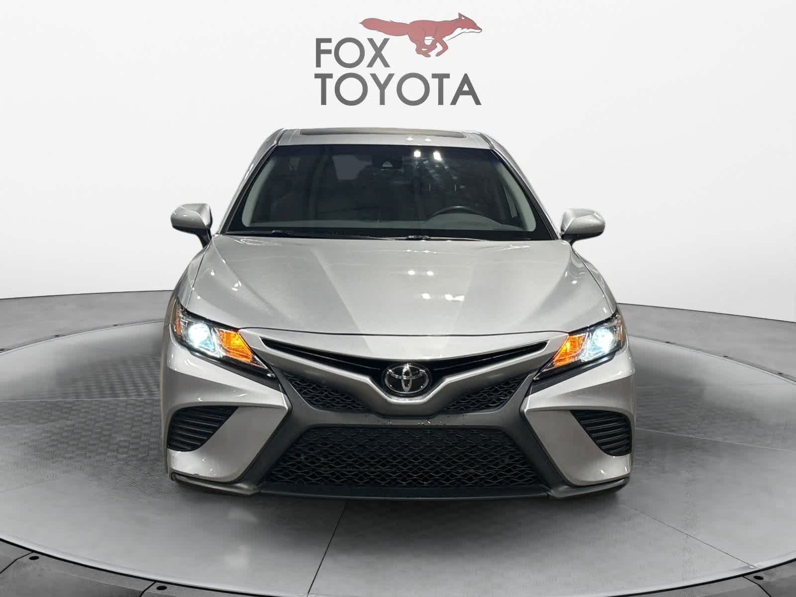 2020 Toyota Camry SE