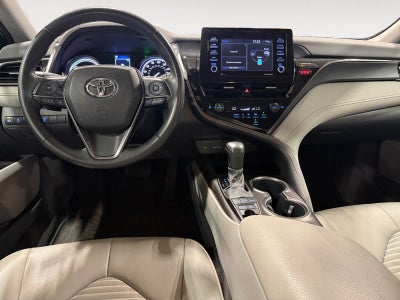 2024 Toyota Camry Hybrid SE